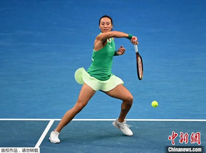 在刚刚结束的2024澳大利亚网球公开赛女单决赛中